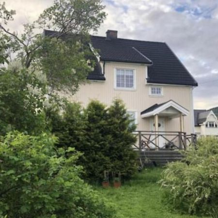 Lys Og Sentral Leilighet Med Terrasse Og Hage Apartment Lillehammer Bagian luar foto