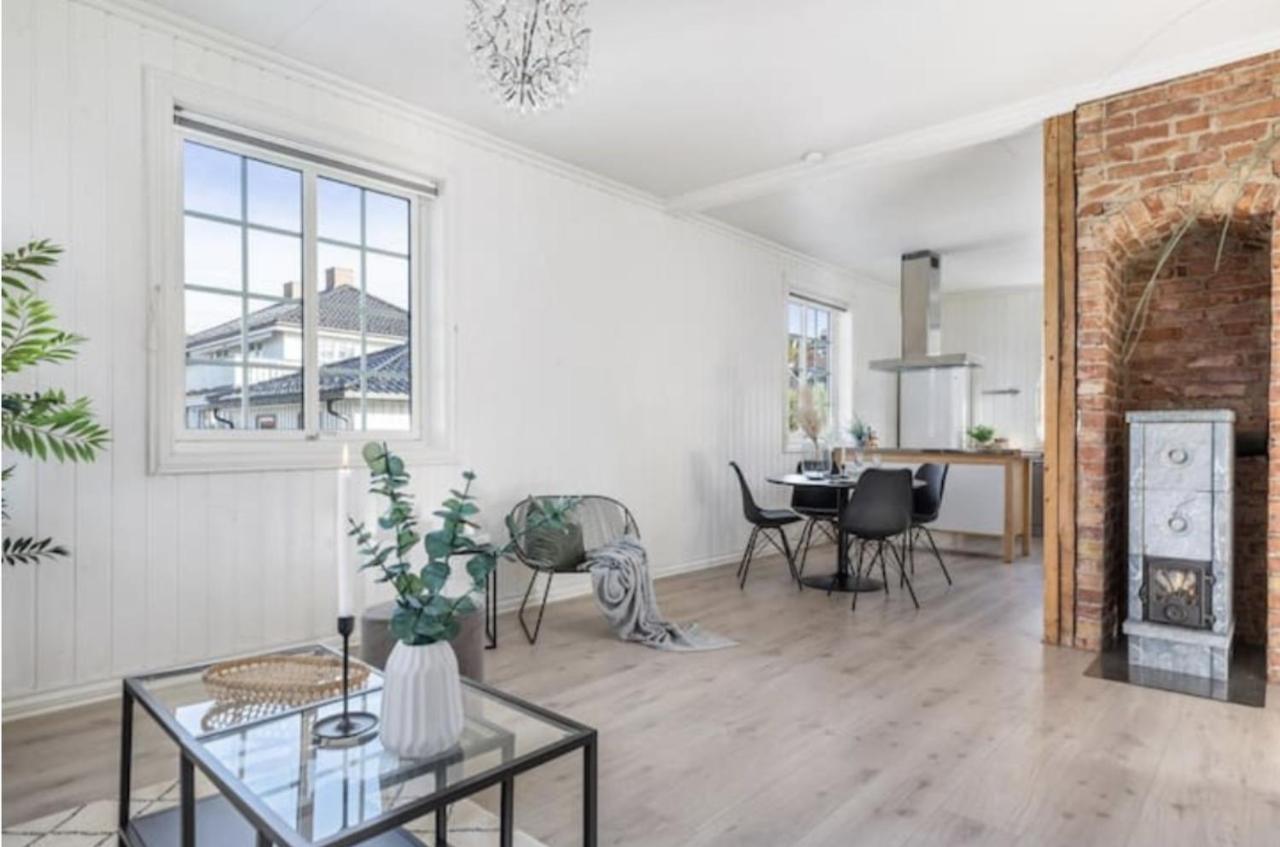 Lys Og Sentral Leilighet Med Terrasse Og Hage Apartment Lillehammer Bagian luar foto